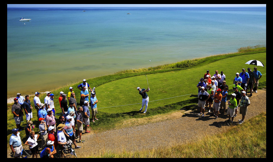 SHEBOYGAN, WI - AUGUST 14: Justin Rose of England plays his third shot on the 2nd hole during the second round of the 2015 PGA Championship at Whistling Straits on August 14, 2015 in Sheboygan, Wisconsin.  (Photo by David Cannon/Getty Images)