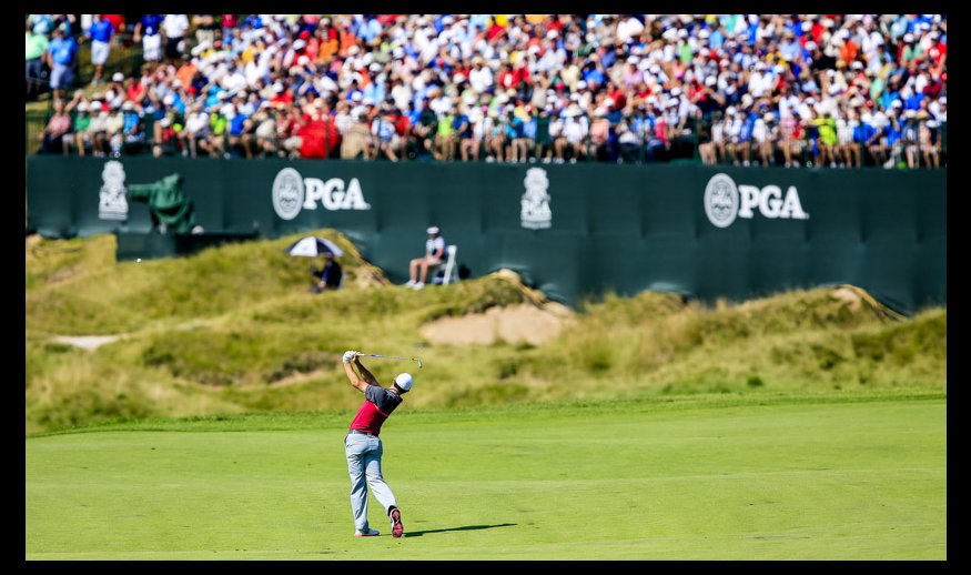 SHEBOYGAN, WI - AUGUST 14: Rory McIlroy of Northern Ireland on the 18th hole during the second round of the 2015 PGA Championship at Whistling Straits on August 14, 2015 in Sheboygan, Wisconsin.  (Photo by David Cannon/Getty Images)