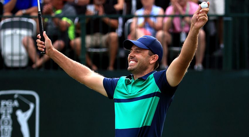 Charl Schwartzel celebrates his victory