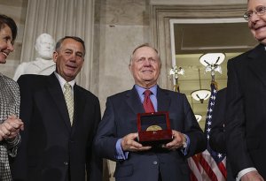 Nicklaus receives Congressional Gold Medal